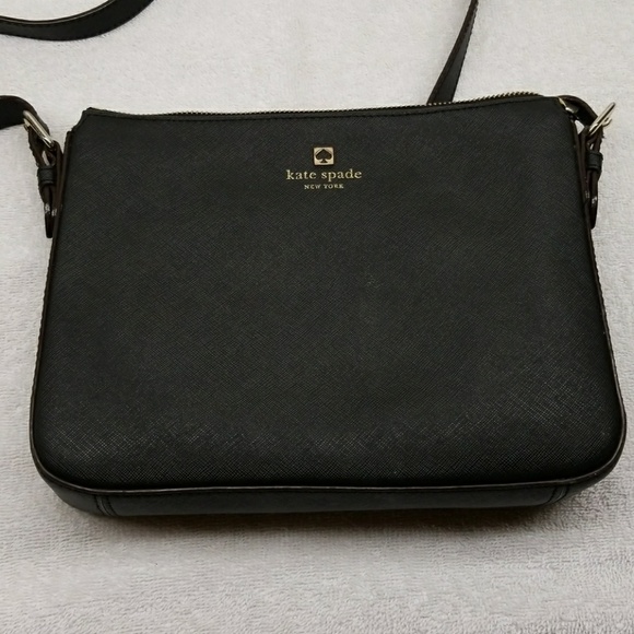 kate spade Handbags - Kate spade cross body bag